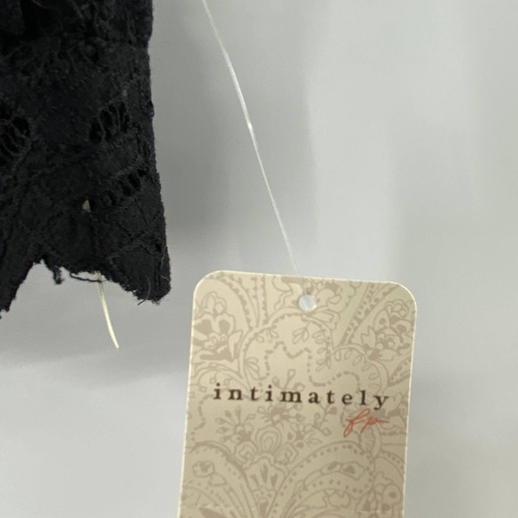 Free People Intimately Adella Black Crochet Lace Strappy Bralette Size XS NWT - Picture 9 of 12